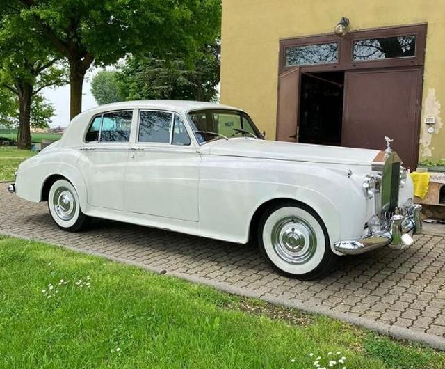 ROLLS-ROYCE Cloud Silver Cloud II